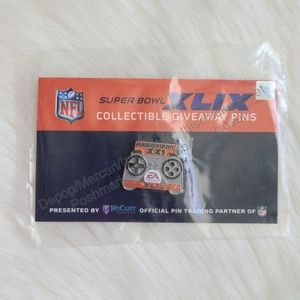 ❤️NEW Super Bowl XLIX Seattle Seahawks v New England Patriots Pin